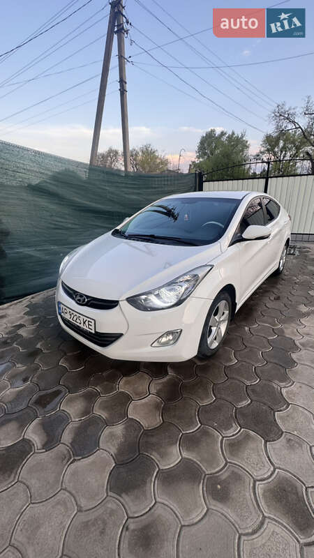 Седан Hyundai Elantra 2012 в Запорожье