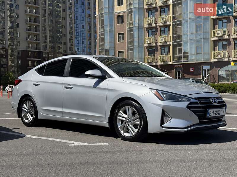Седан Hyundai Elantra 2018 в Одесі