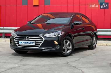 Седан Hyundai Elantra 2016 в 
