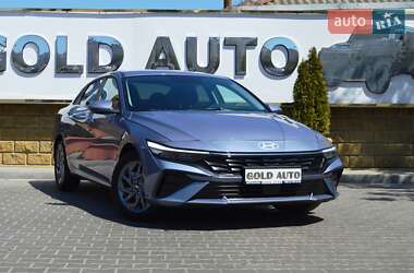 Hyundai Elantra 2024 Hyundai Elantra 2024