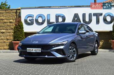 Hyundai Elantra 2024