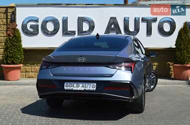 Седан Hyundai Elantra 2024 в 