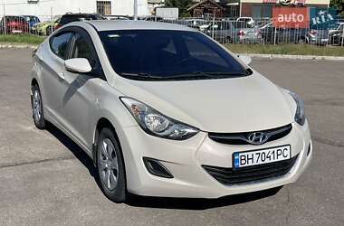 Седан Hyundai Elantra 2012 в Николаеве