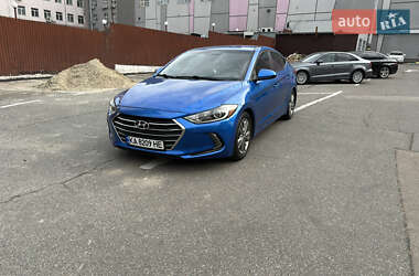 Седан Hyundai Elantra 2016 в 
