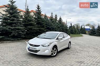 Седан Hyundai Elantra 2013 в 