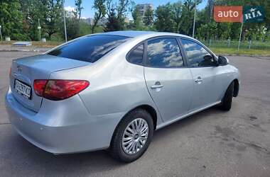 Седан Hyundai Elantra 2008 в 