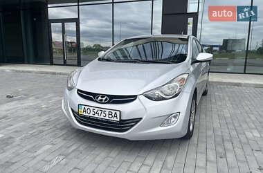 Седан Hyundai Elantra 2011 в 