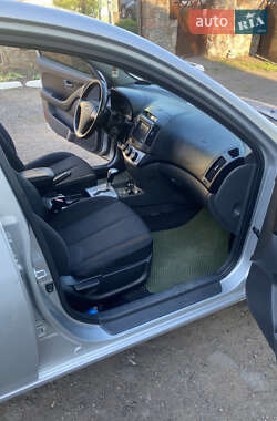 Седан Hyundai Elantra 2007 в 