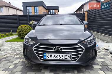 Седан Hyundai Elantra 2018 в 