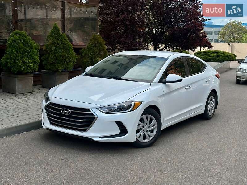 Hyundai Elantra 2018