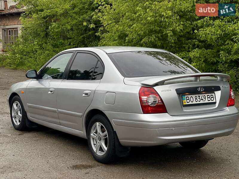 Седан Hyundai Elantra 2005 в Тернополе