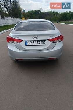 Седан Hyundai Elantra 2012 в 
