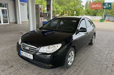 Седан Hyundai Elantra 2008 в Миколаєві