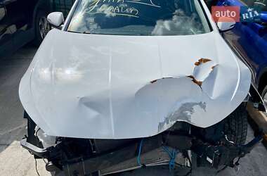 Седан Hyundai Elantra 2018 в Киеве