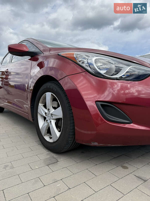 Седан Hyundai Elantra 2013 в Борисполе