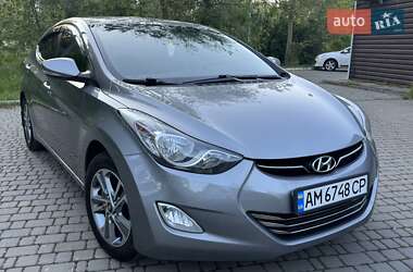 Седан Hyundai Elantra 2012 в Одессе