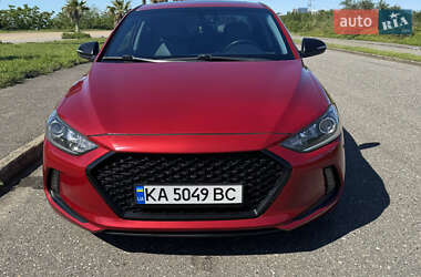 Hyundai Elantra 2016
