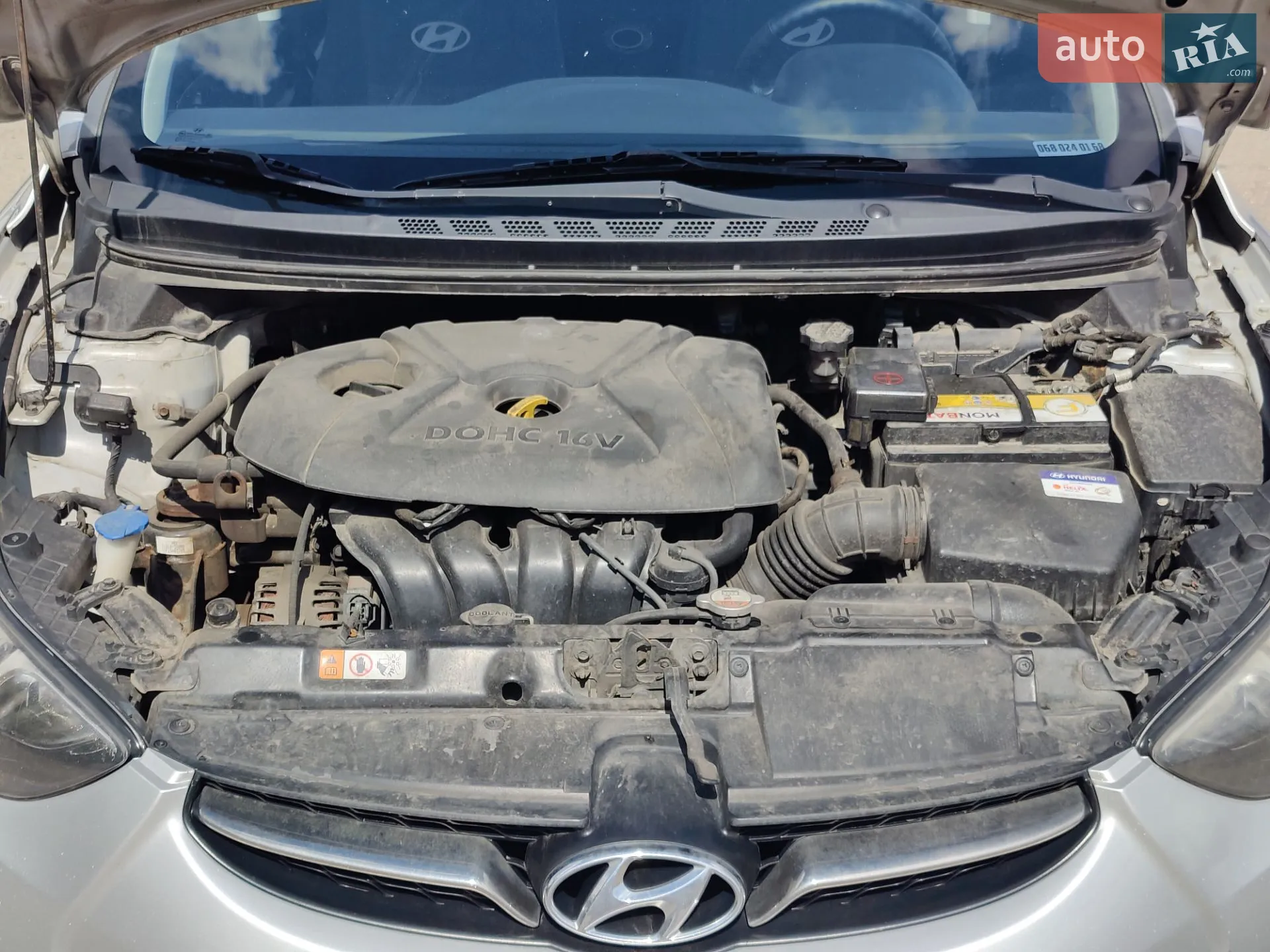 2011 Hyundai Elantra - мініатюра 10