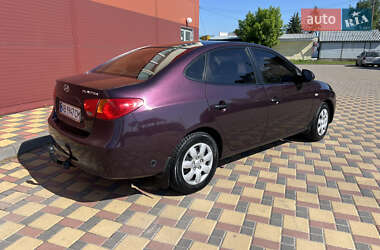 Седан Hyundai Elantra 2008 в 