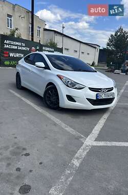 Hyundai Elantra 2013