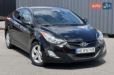 Седан Hyundai Elantra 2013 в Києві