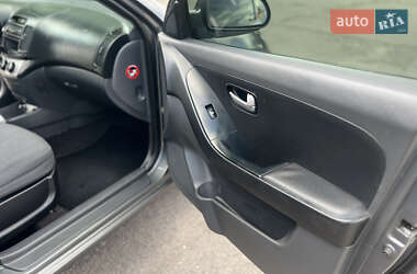 Седан Hyundai Elantra 2008 в 