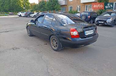 Седан Hyundai Elantra 2005 в 