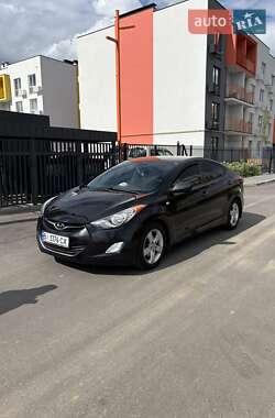 Hyundai Elantra 2013