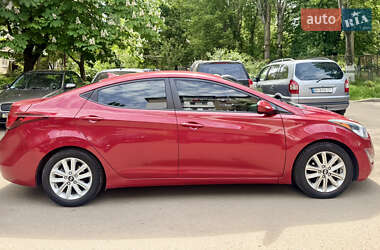 Седан Hyundai Elantra 2014 в 