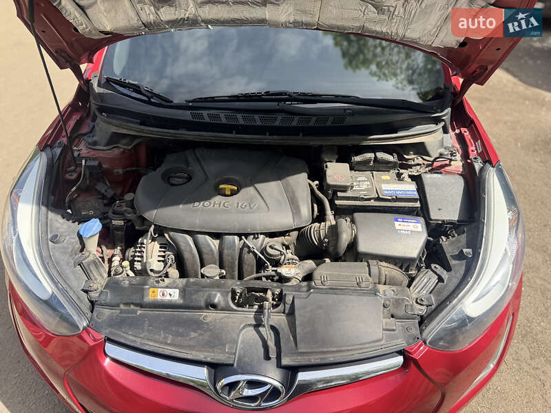 Седан Hyundai Elantra 2014 в Одессе