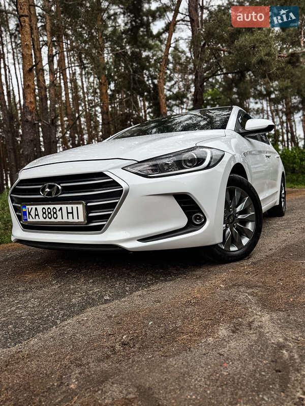 Hyundai Elantra 2018