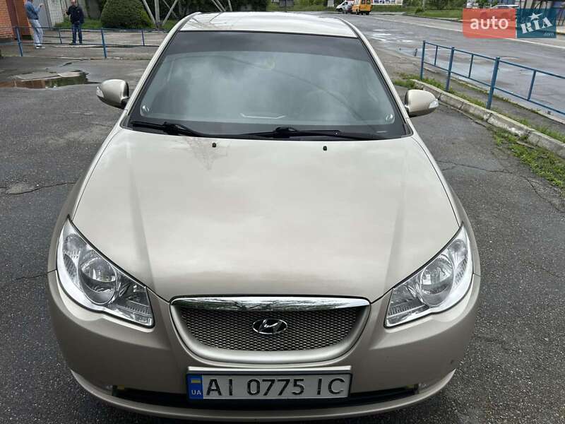 Седан Hyundai Elantra 2010 в Білій Церкві