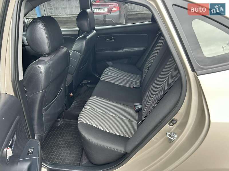 Седан Hyundai Elantra 2010 в Білій Церкві