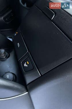 Седан Hyundai Elantra 2011 в 