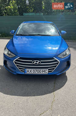 Hyundai Elantra 2016