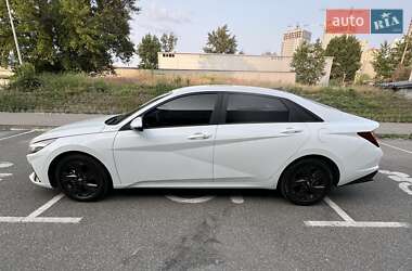 Седан Hyundai Elantra 2020 в 