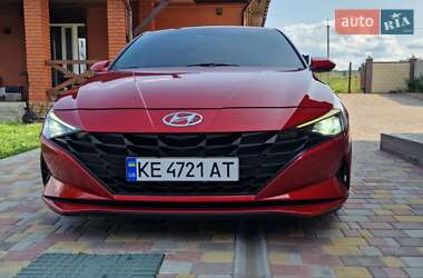 Седан Hyundai Elantra 2020 в Днепре