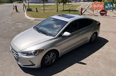 Hyundai Elantra 2017