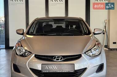 Седан Hyundai Elantra 2012 в 