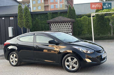 Седан Hyundai Elantra 2013 в 