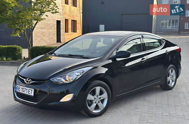 Седан Hyundai Elantra 2013 в 