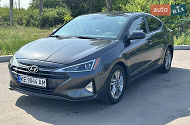 Седан Hyundai Elantra 2019 в Кривому Розі