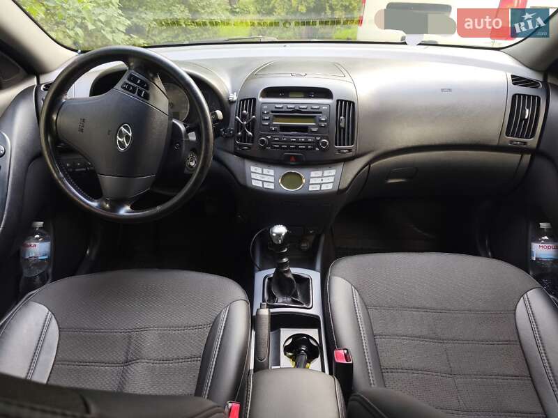 Седан Hyundai Elantra 2008 в Киеве фото 3 Седан Hyundai Elantra 2008 в Киеве