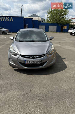 Седан Hyundai Elantra 2012 в 