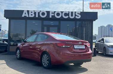 Седан Hyundai Elantra 2014 в 