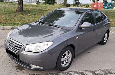 Седан Hyundai Elantra 2008 в 