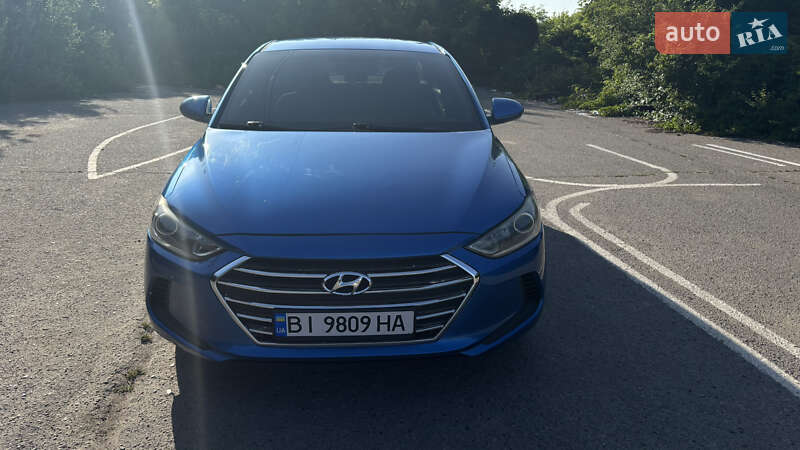 Седан Hyundai Elantra 2016 в Полтаве