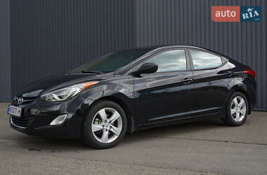 Седан Hyundai Elantra 2012 в Киеве