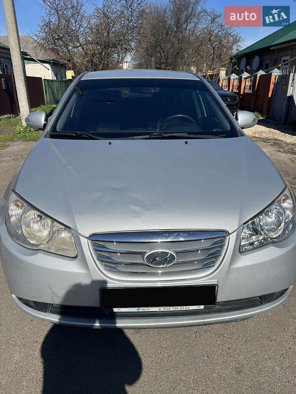 Hyundai Elantra 2010