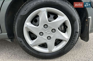 Седан Hyundai Elantra 2011 в 